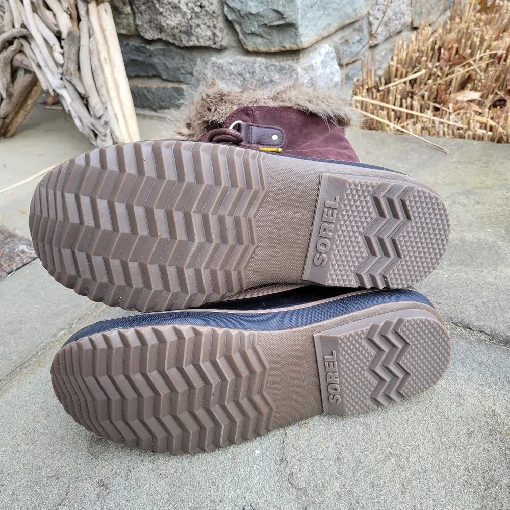 Sorel Joan of Arctic snow boots
